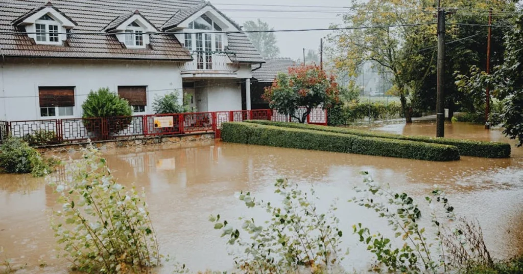 Orlando Water Damage Restoration Cost Guide (2026): What You’ll Really Pay - One Stop Restoration